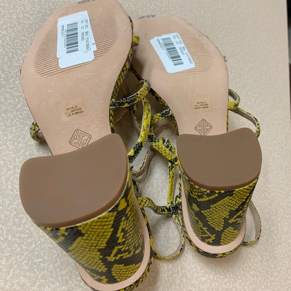 Antonio Melani Bayslie Leather Knotted Sandals - Picture 7 of 11